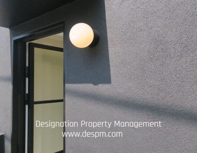 Building Photo - 3181 Verdugo Pl