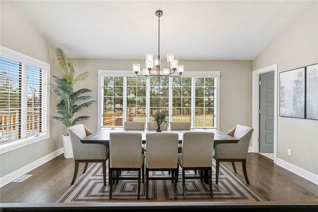 Building Photo - 5307 S Bellview Rd