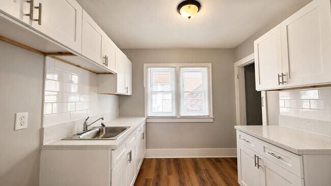 Building Photo - 16631 Woodingham Dr