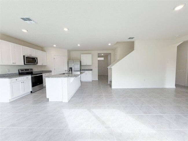 Building Photo - 2054 Tay Wes Dr