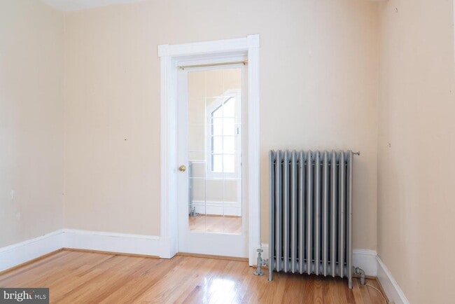 Building Photo - 804 20th St S