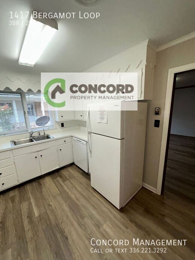 Building Photo - 1417 Bergamot Loop