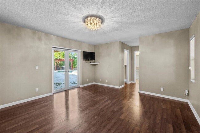 Building Photo - 5434 NW 87th Terrace