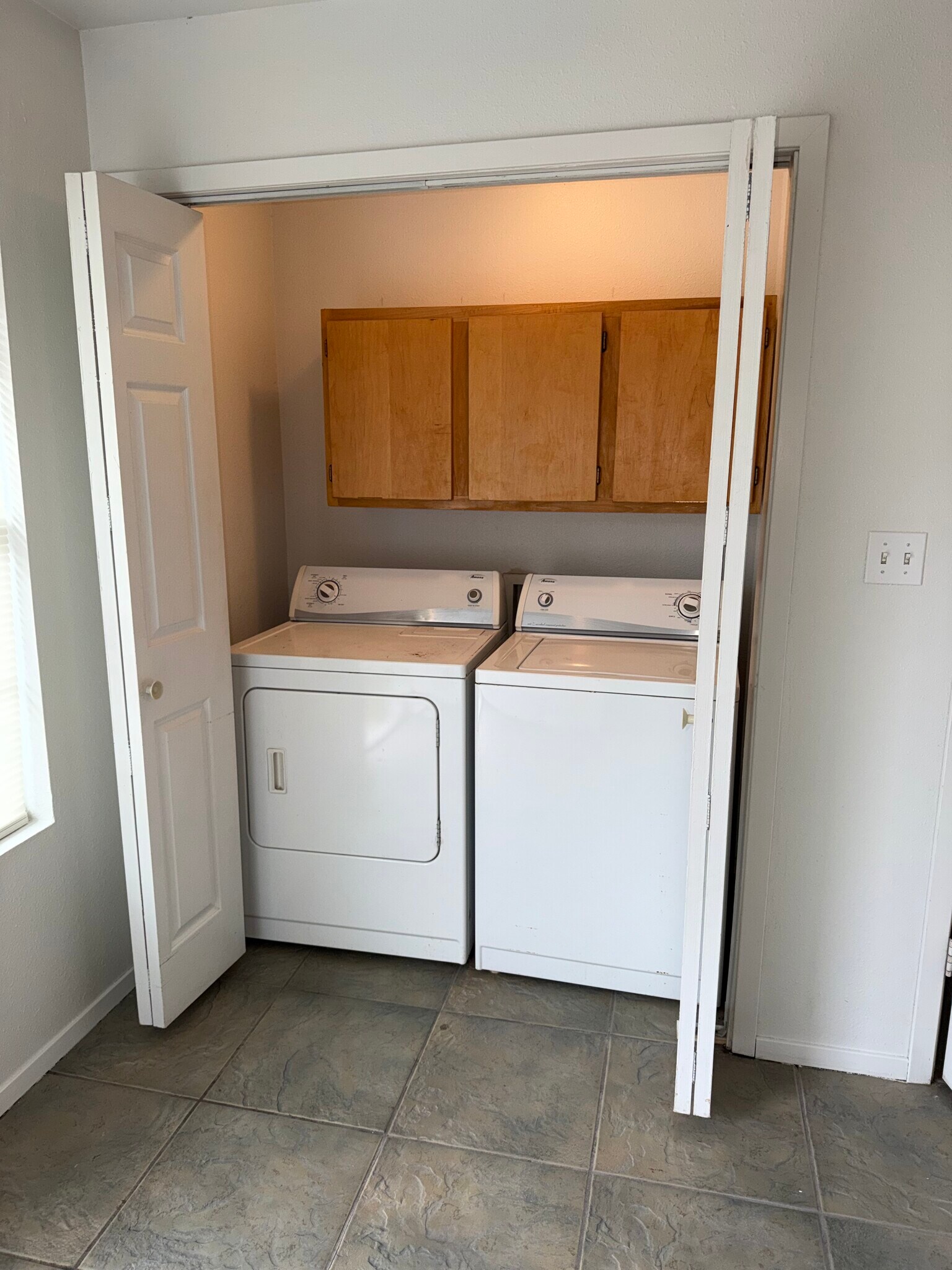 Building Photo - 212 Boston Ave