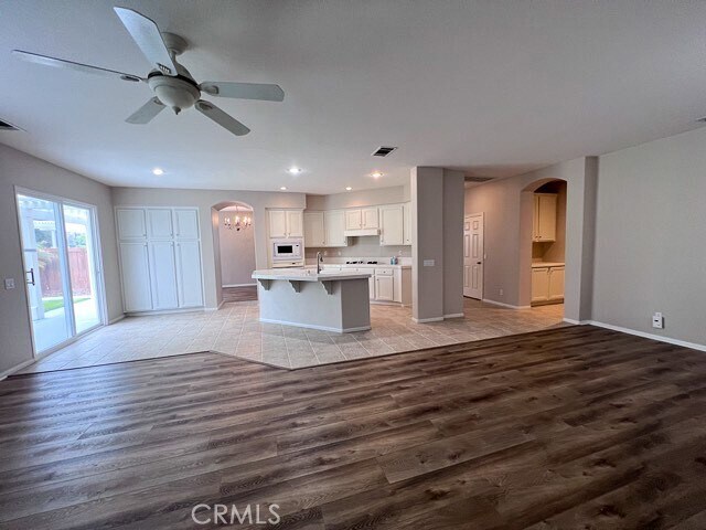 Building Photo - 30906 Crystalaire Dr