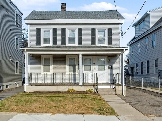 Building Photo - 46 Waverly St