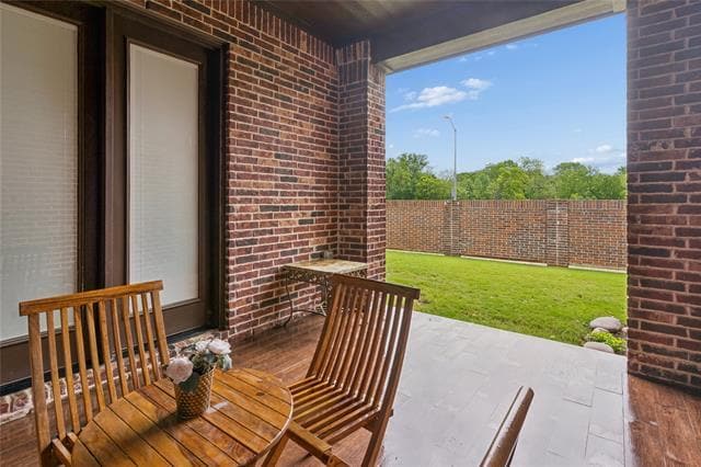 Building Photo - 8212 Oakwood Dr