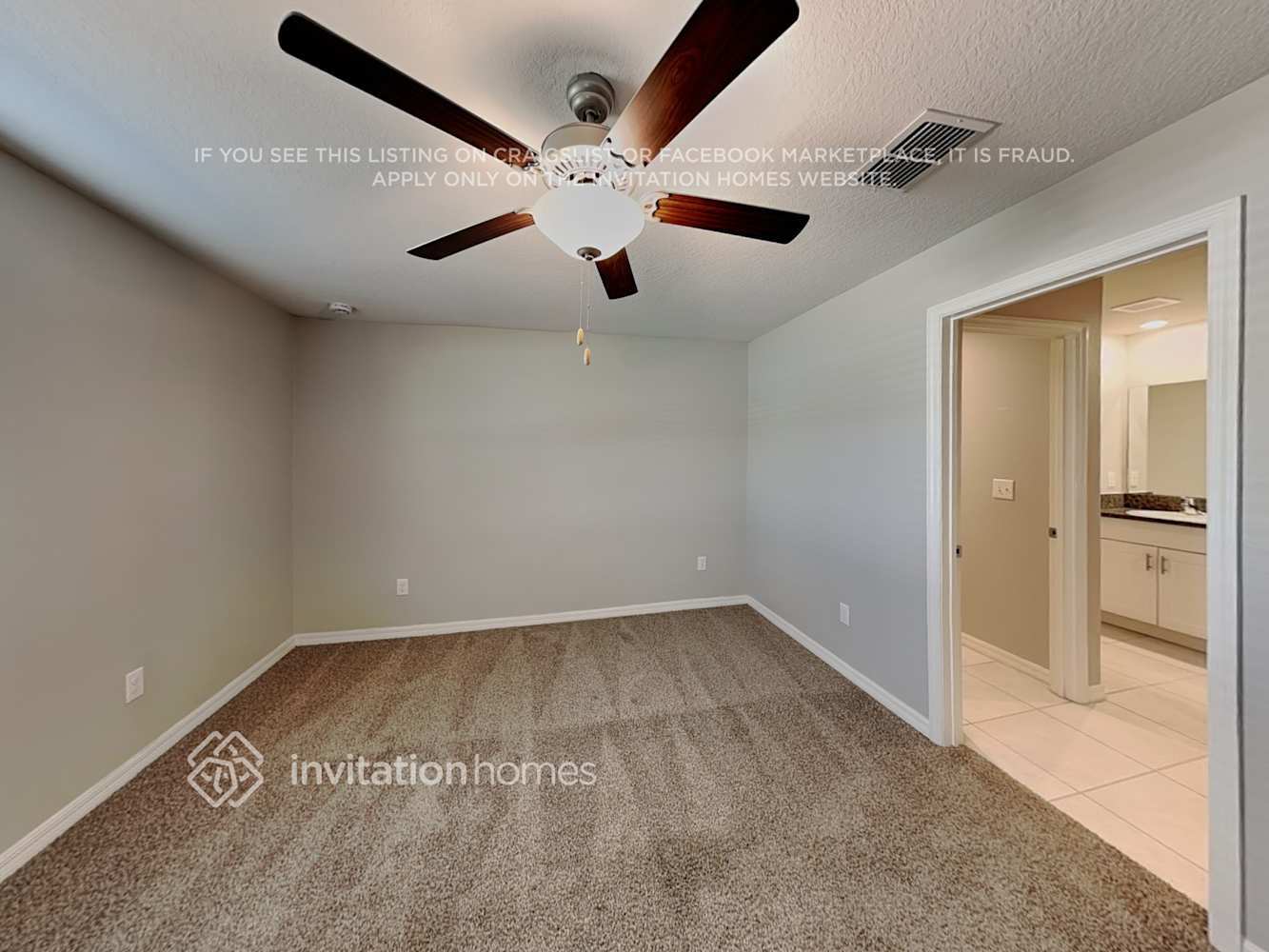 Building Photo - 2204 Jungle Dr