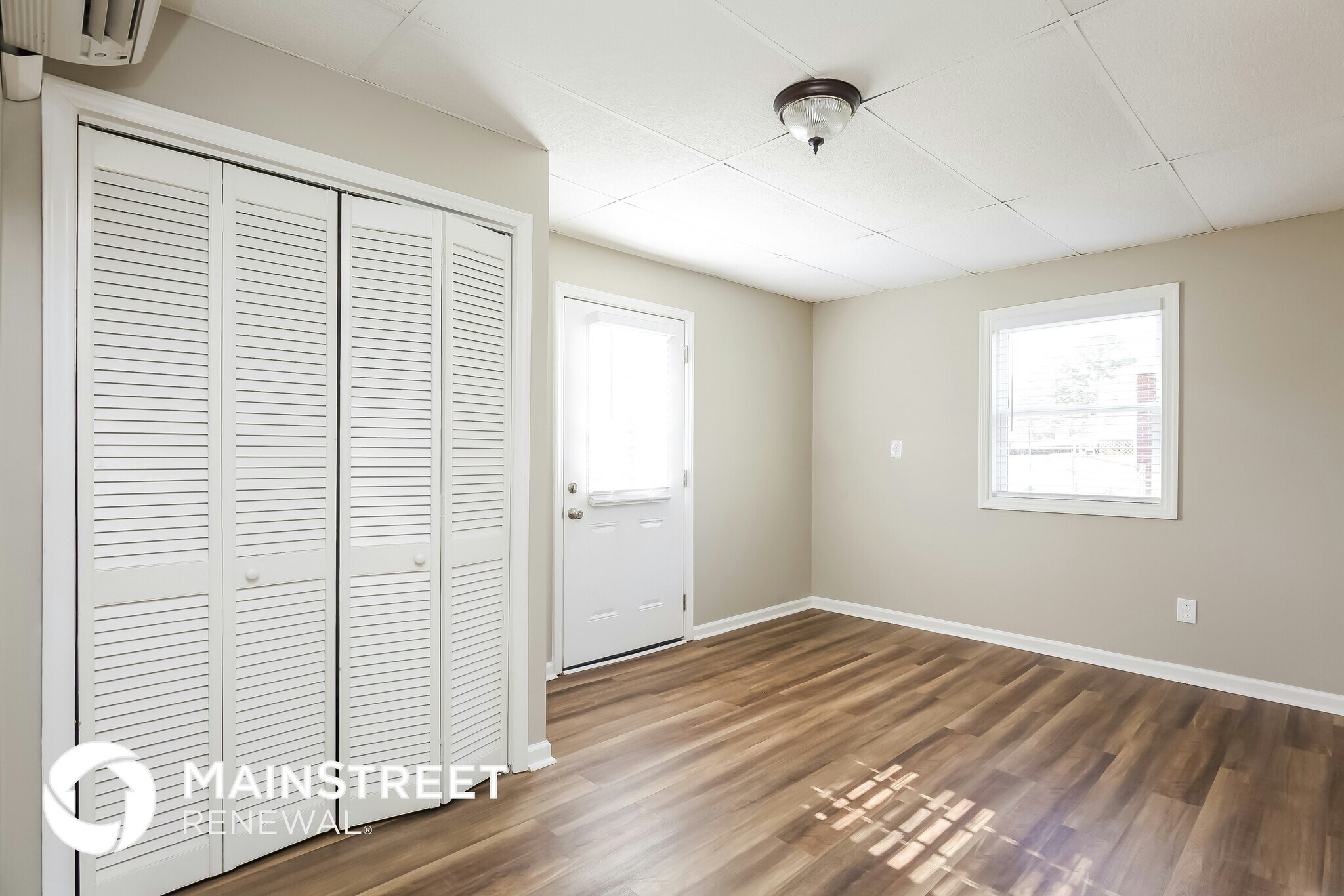 Building Photo - 5882 Millstone Ln