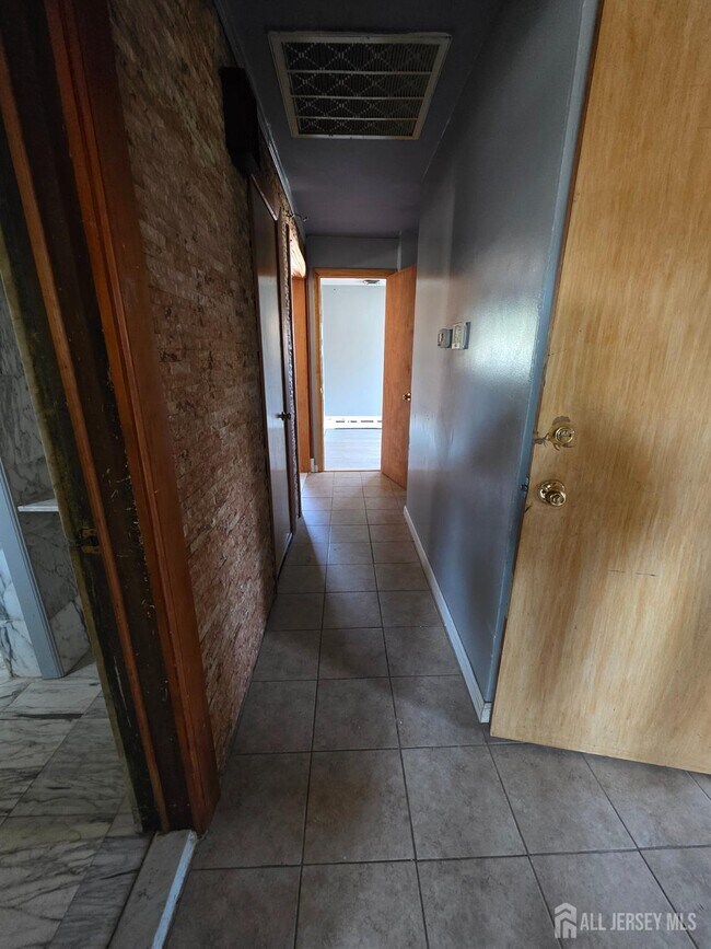 Building Photo - 11 Post Blvd