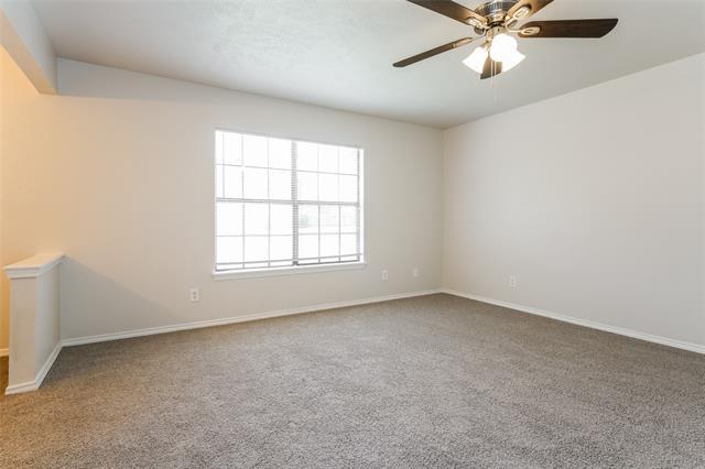 Building Photo - 502 Ponderosa Dr