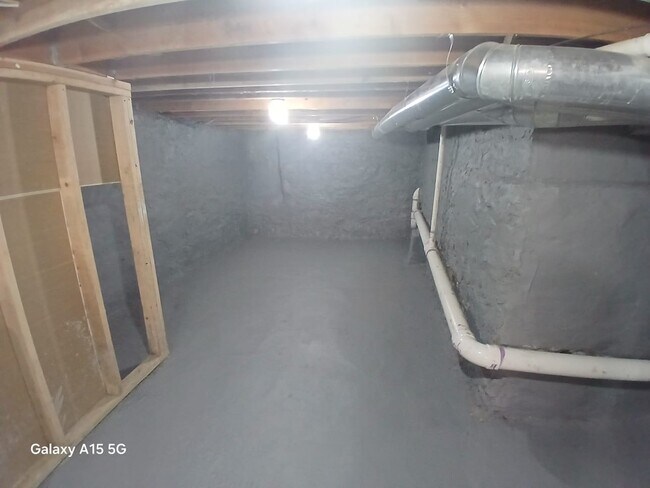 Building Photo - 50 Reger St