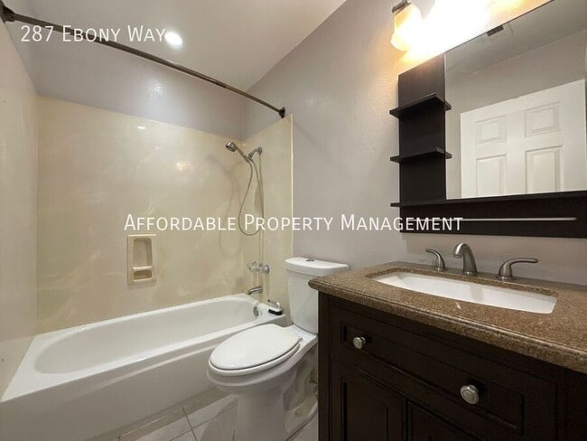 Building Photo - 287 Ebony Way