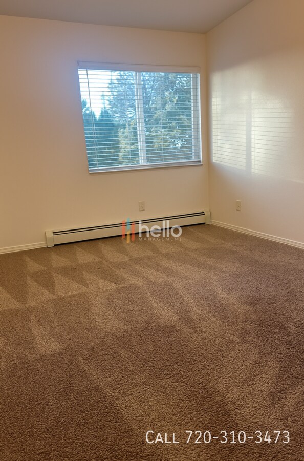 Building Photo - 1721 Clemson Dr