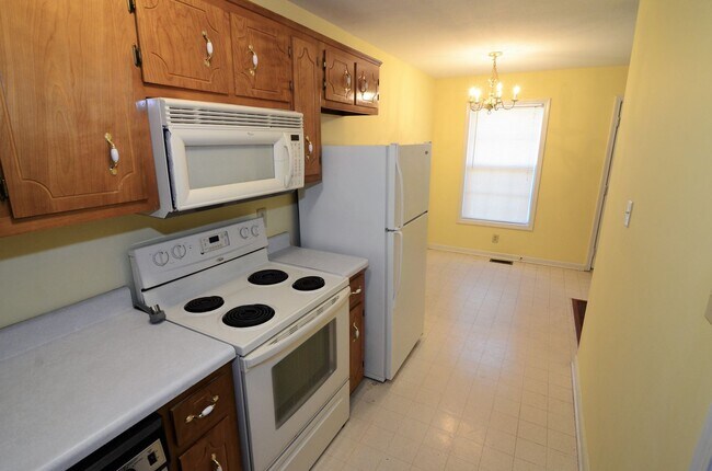 Building Photo - 1539 Hugh Hunter Rd