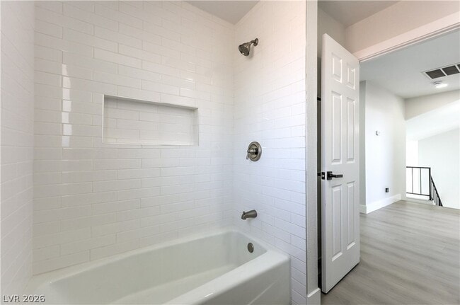 Building Photo - 6348 Vicuna Dr