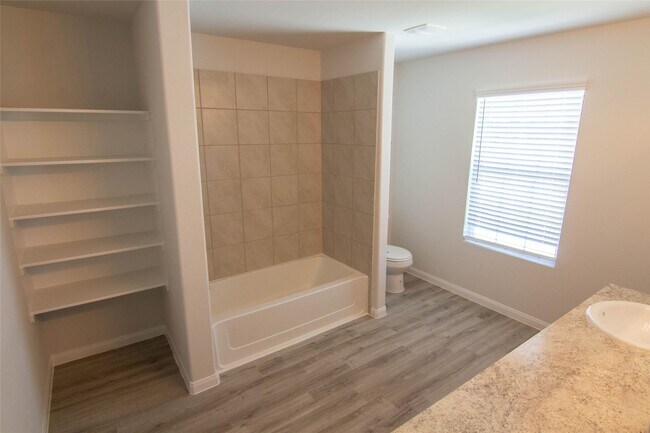 Building Photo - 15106 Lucky Star Dr