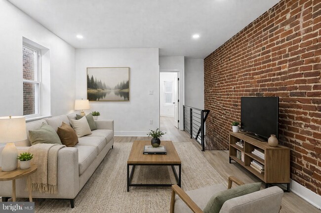 Building Photo - 1502 S 52nd St