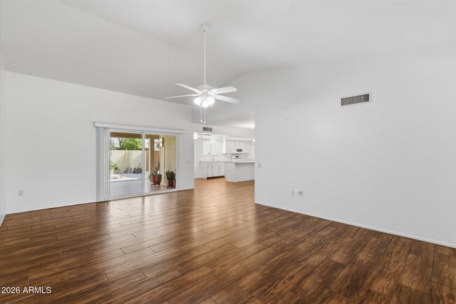 Building Photo - 18415 N Spanish Garden Dr