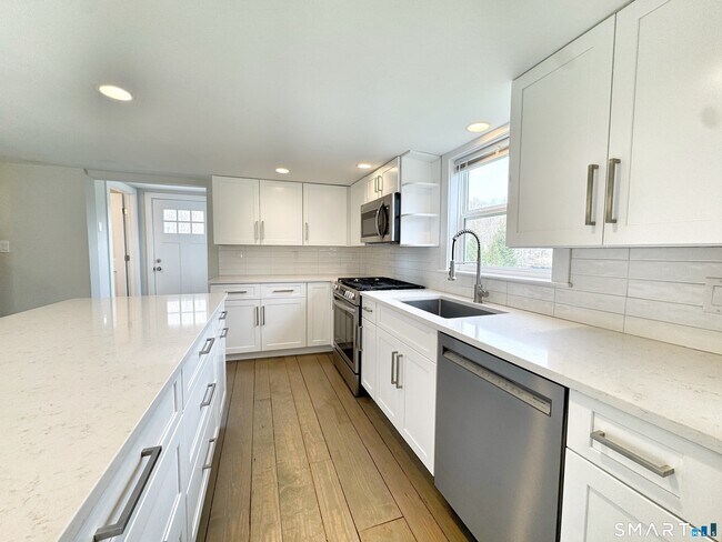 Building Photo - 112 Georgetown Rd