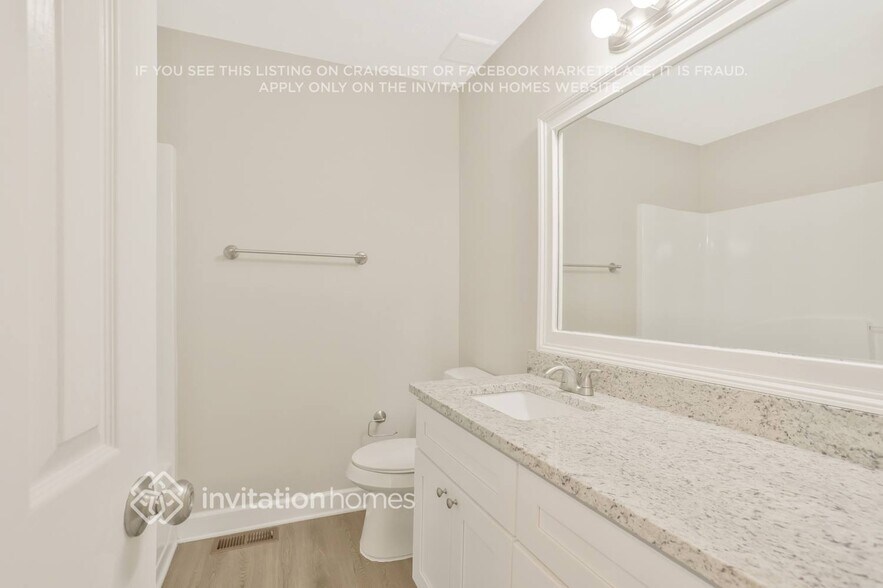 Building Photo - 655 Durham Ridge Dr NW