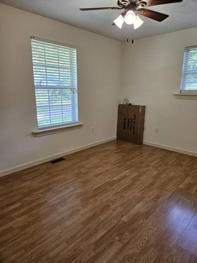 Building Photo - 1883 Powder Branch Rd