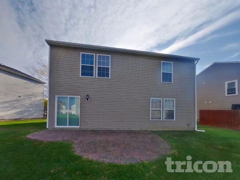 Building Photo - 2934 Ludwig Dr