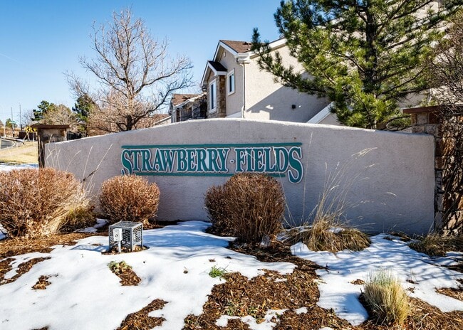 Building Photo - 3 Bed Top Floor Condo near Ft. Carson in Gated Community with detached Garage