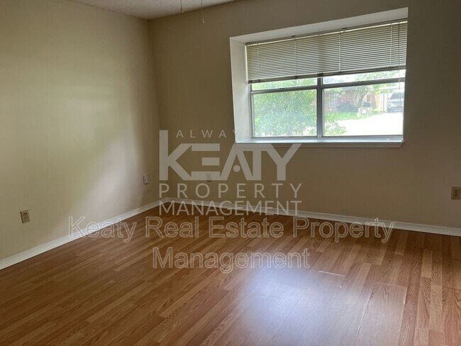Building Photo - 127 Marietta Dr