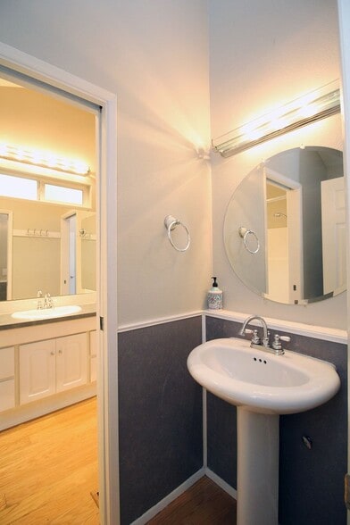 Building Photo - 11731 SW 41st Ave