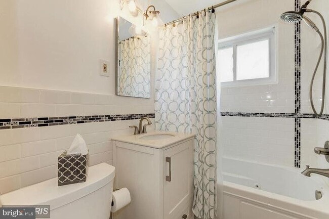 Building Photo - 5320 Pooks Hill Rd