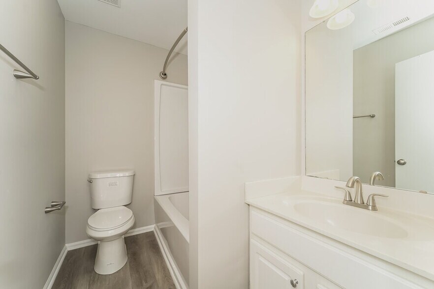 Building Photo - 10436 Katie Creek Ct