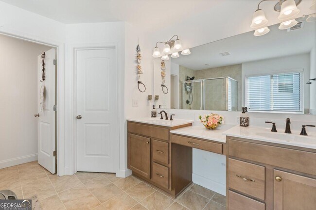 Building Photo - 8110 Scenic Ridge Wy