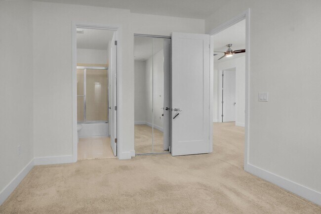 Building Photo - 15205 Seaglass Terrace Ln
