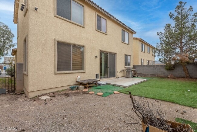 Building Photo - 1948 W Hammer Ln