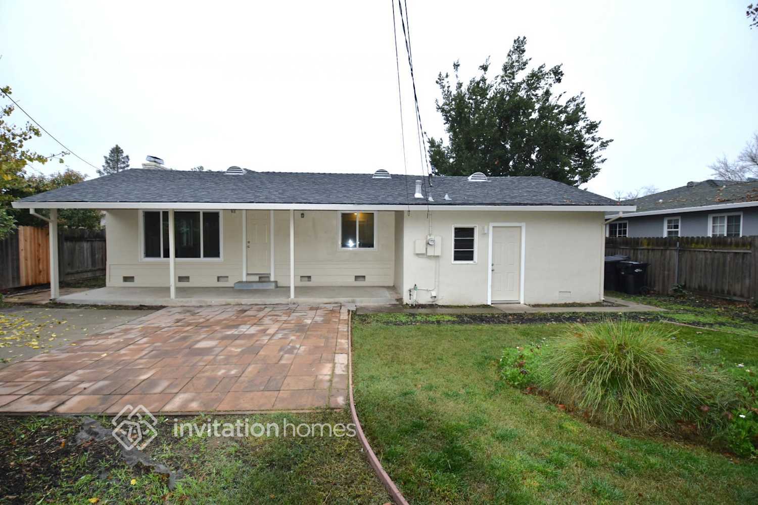 Building Photo - 3231 Arthur Way