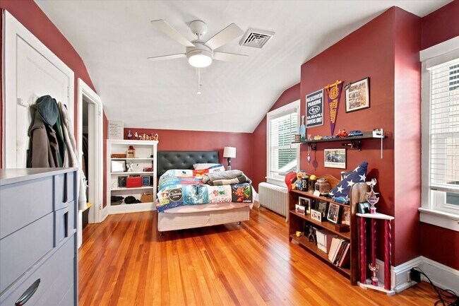 Building Photo - Exceptional West Chester Borough Rental | 4BR, 2BA SFH, Garage & Walkable Location