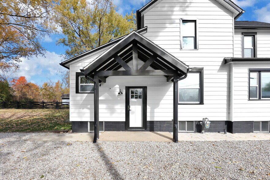 Building Photo - 119 N Ohio Ave