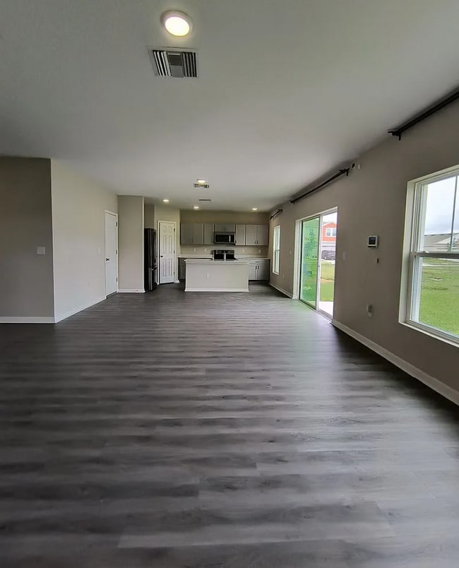 Building Photo - 1668 Seth Dr