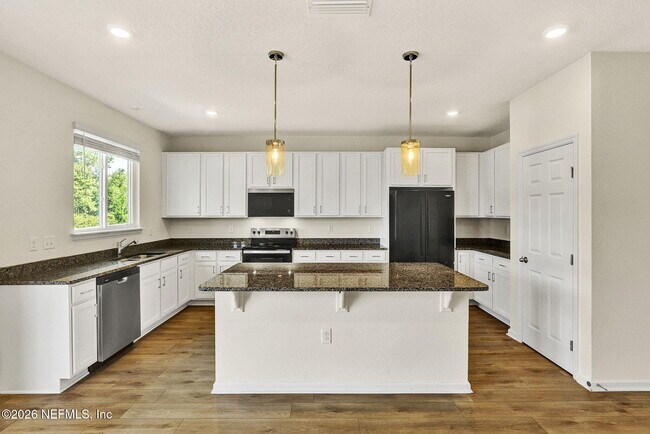 Building Photo - 11321 Panther Lake Ct