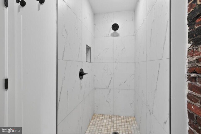 Building Photo - 59 N 2nd St