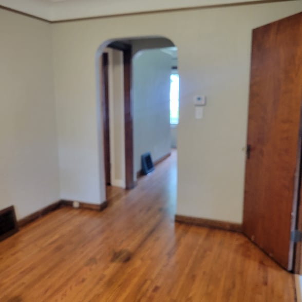 Building Photo - 4212 13th Ave S