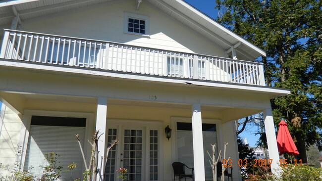 Building Photo - 100 Posey/105 Adams St
