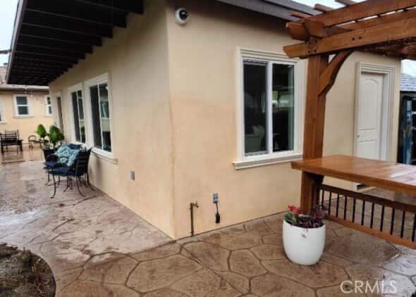 Building Photo - 338 W Bonnie Brae Ct