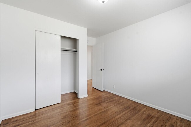Building Photo - 7610 E 21st Pl