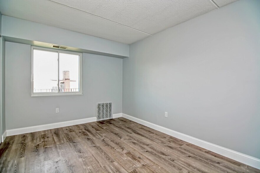 Building Photo - 386 Broadway