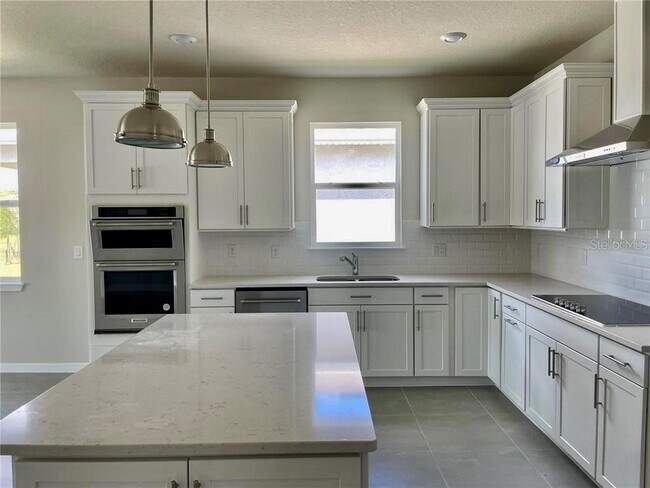 Building Photo - 5066 Sparkling Water Wy