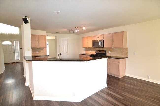Building Photo - 801 Barefoot Cove