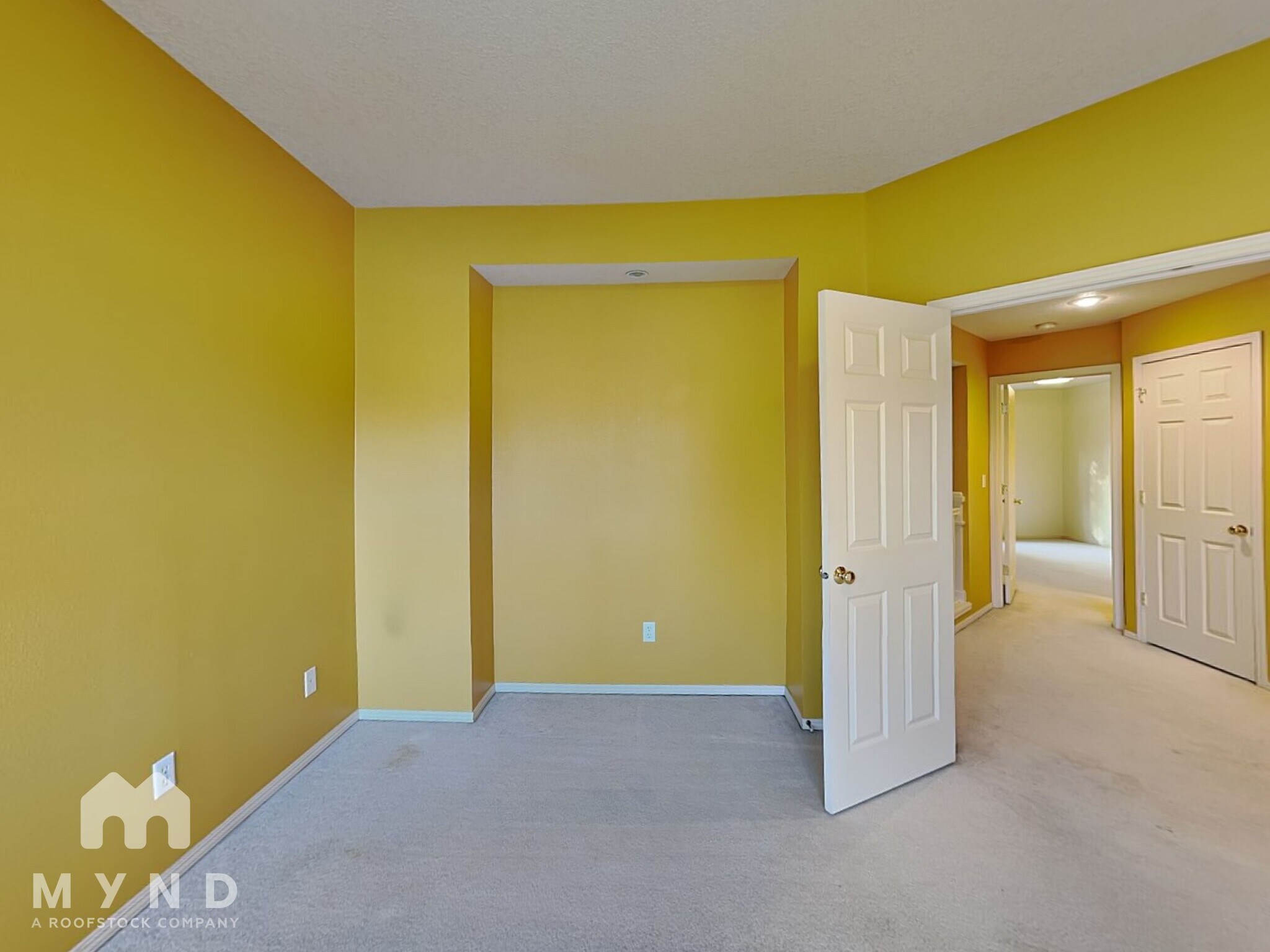 Building Photo - 1723 NE Ashberry Dr