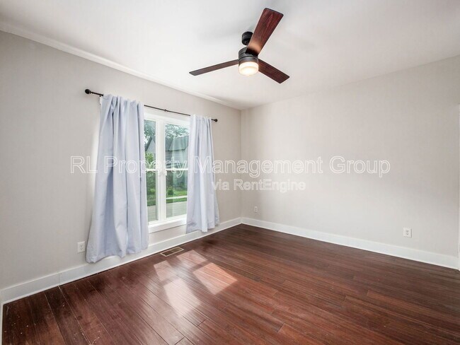 Building Photo - 451 S 22nd St